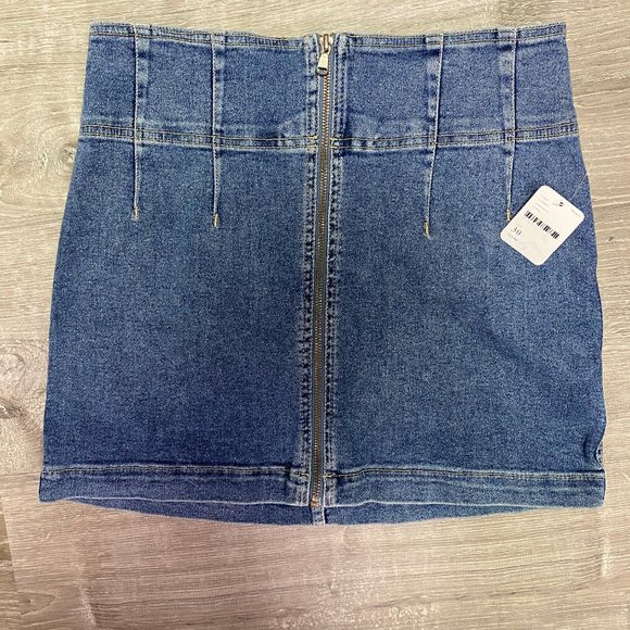 Free People Blue Denim Jean Zip Mini Skirt - NWT - Picture 2 of 7
